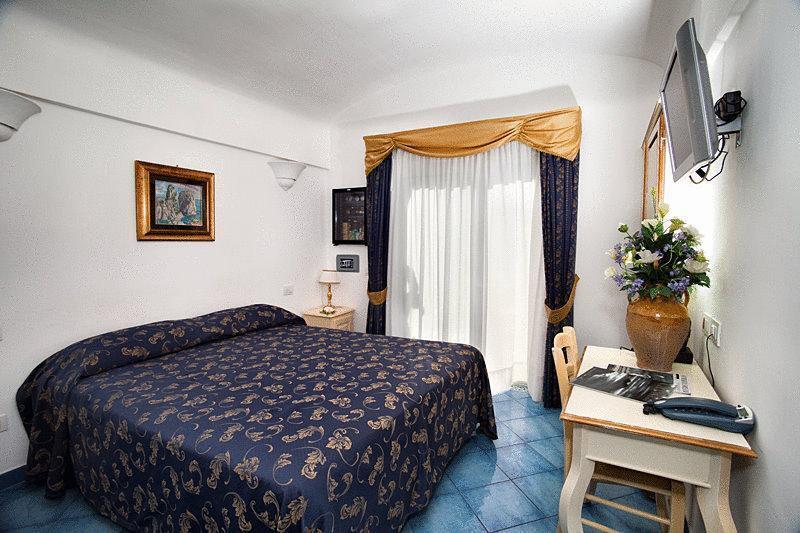 Hotel Bussola Anacapri  Ngoại thất bức ảnh